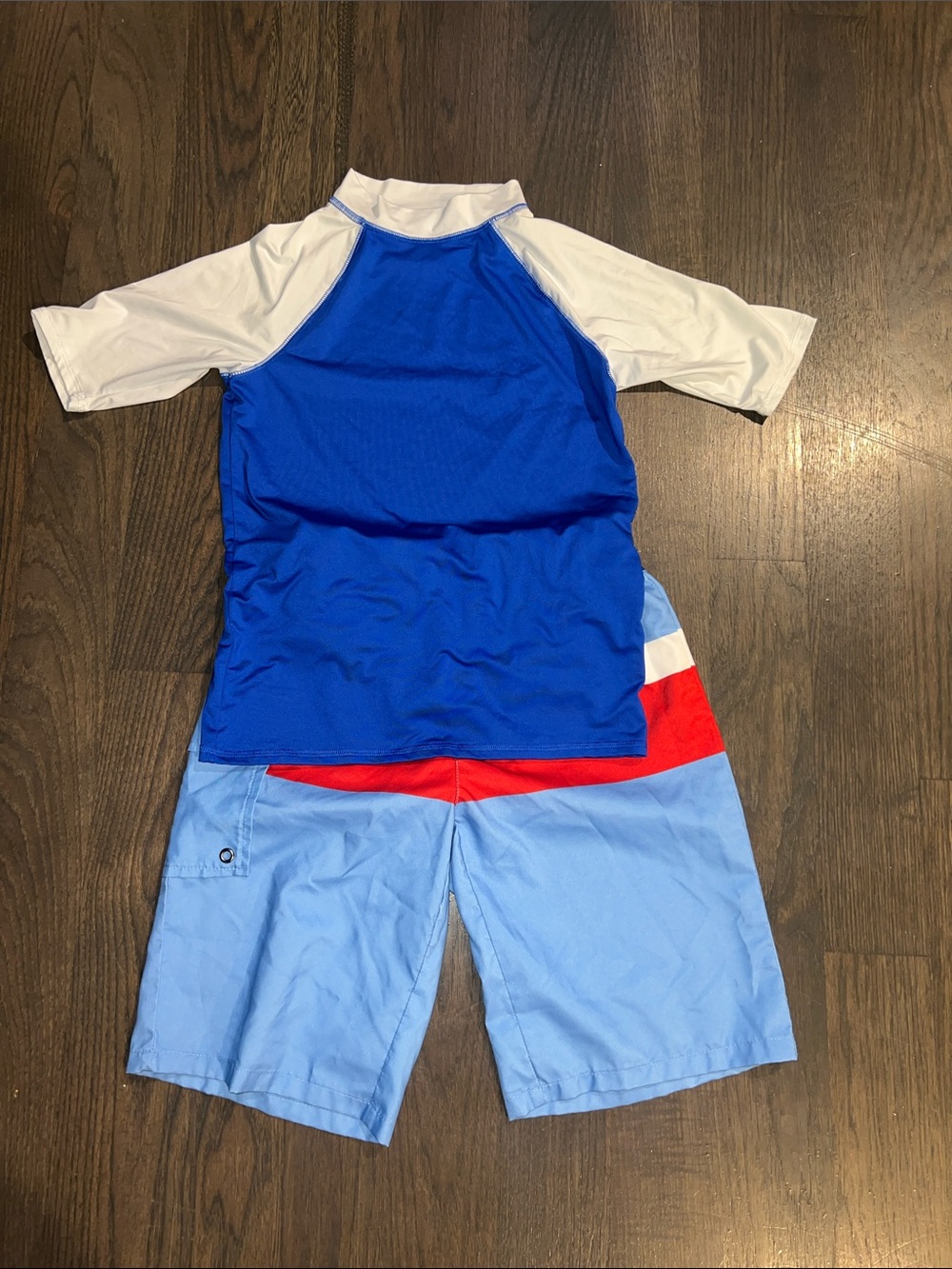 Oasis Blue & White Rashguard with Light Blue & Red Swim Shorts Size M (10-12)